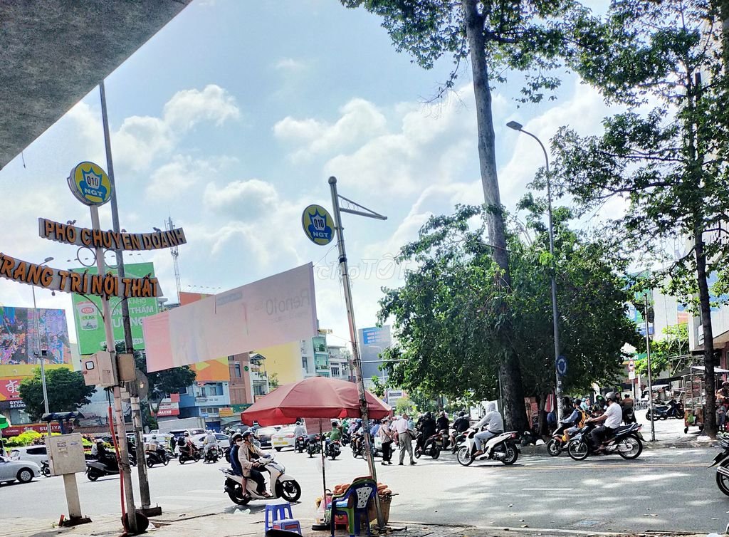 Cần sang lại HĐ nhà mặt tiền Ngô Gia Tự , Phường 9, Quận 10